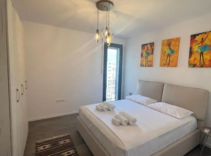 Apartman Zirkon Rush Tirana